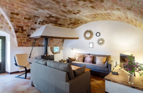 Pins House | Newly renovated country house on a private estate
