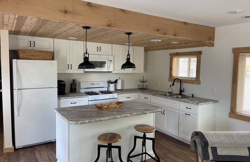 Higgins Lake Cabin | Newly renovated cozy cabin, walking distance to beach and park.