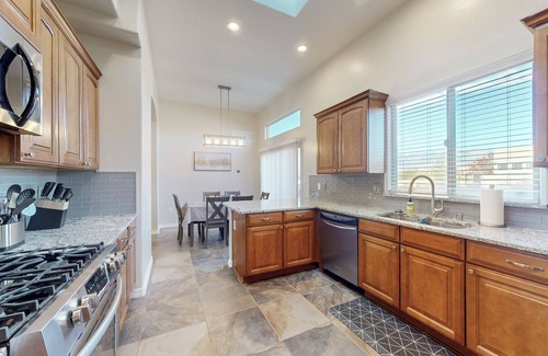 Vista Del Norte Alliance House | Newly renovated! Furnished Luxury Rental! Near Balloon Fiesta Park!