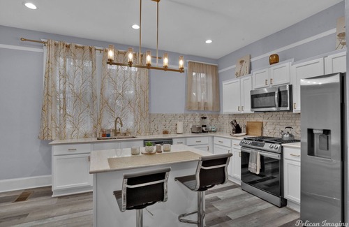 Highland Historic District House | Newly Renovated, Historic Home, Many Amenities, Spacious, with Loads of Charm!