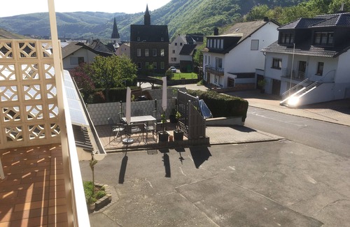 Briedern Apartment | Newly renovated (in 2020) vacation apartment, 4 p., with a great view of the Moselle valley