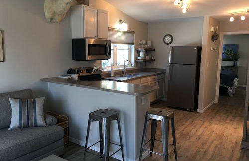 Fairbanks Apartment | Newly Renovated In-Town Apartment - Close to everything!