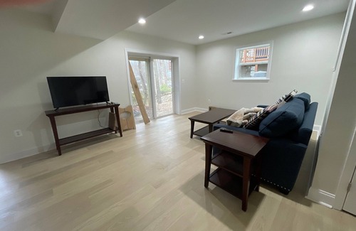 Locust Grove House | Newly Renovated Lakefront Home with Kayaks and Paddleboards