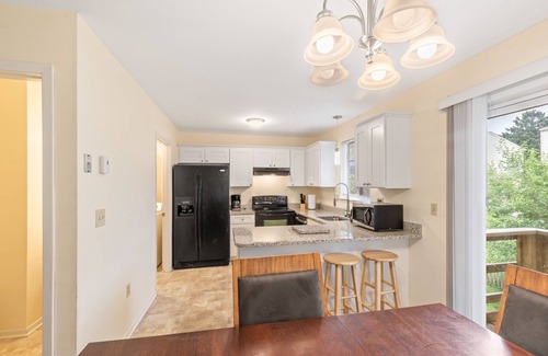 Highspire House | *Newly* Renovated Modern Townhouse Harris-Hershey