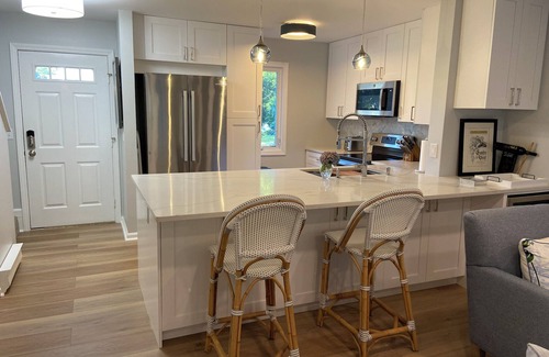 Brewster House | Newly Renovated Ocean Edge 2 Bedroom Condo in Fletcher Village