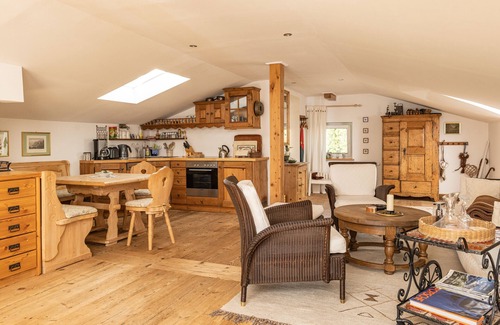 Grossgmain Apartment | Newly renovated spacious loft in a beautiful Salzburg House