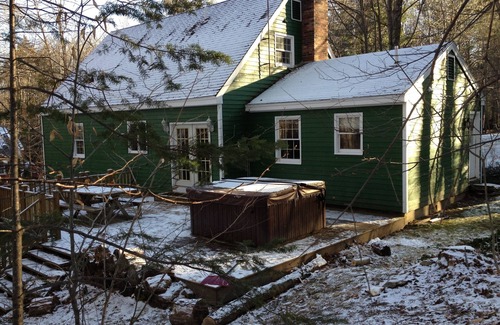 Killington House | Newly updated Ski House w/Outdoor Hot Tub & Game room