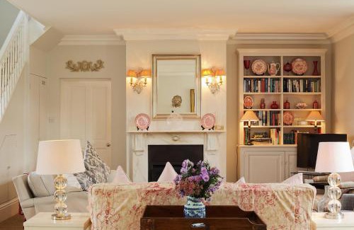 Chipping Norton House | Newmarket Cottage