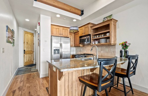 South Snyderville Basin House | Newpark, Close to ski resorts and restaurants, Amazing Views, Private hot tub