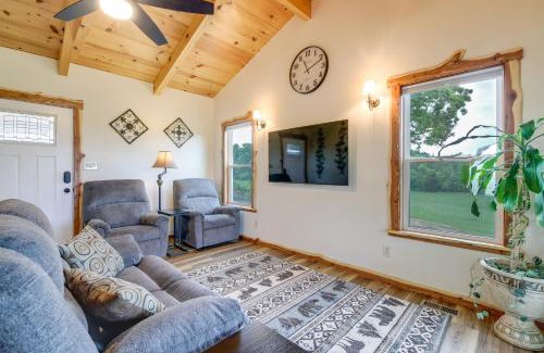 Newport House | Newport Retreat 12 Mi to Great Smoky Mountains!