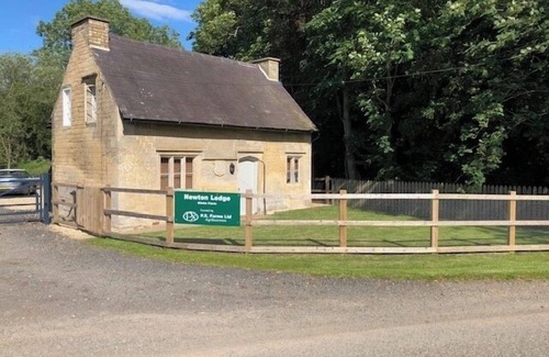 Sleaford Cottage | Newton Cottage Retreat in Lincolnshire