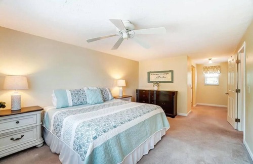 Powell House | Family & Friends, 5BR 3BA Home Near Zoo , 10 min to OSU Downtown