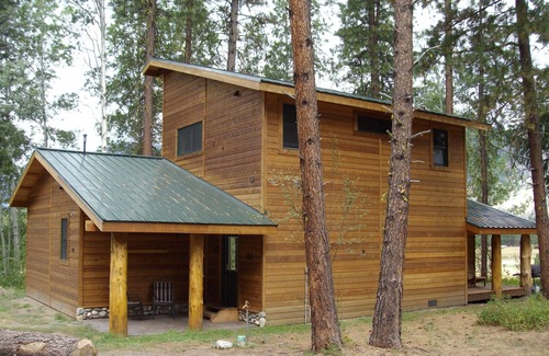 Mazama House | nGorgeous Views 3-bedroom house in charming Winthrop with WiFi