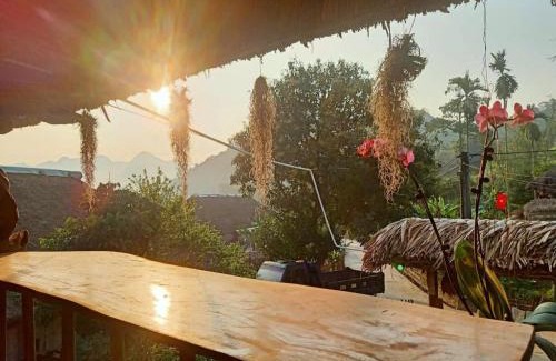 Ha Giang House | Nhà Lá Homestay