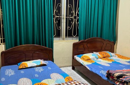 Hai Ba Trung Hotel | Nhà nghỉ Minh Quảng