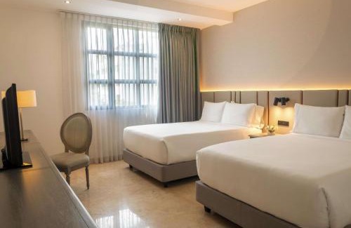 Granada Hotel | NH Boulevard del Río Cali