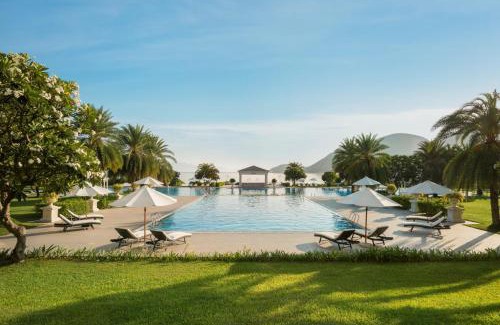 Nha Trang Resort | Nha Trang Marriott Resort & Spa, Hon Tre Island