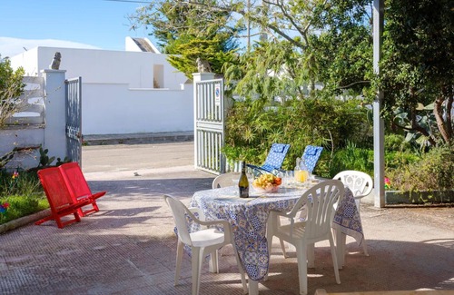 Torre Specchia Ruggeri Apartment | Nice apartment for 4 guests with WIFI, TV, pets allowed and parking, close to Otranto