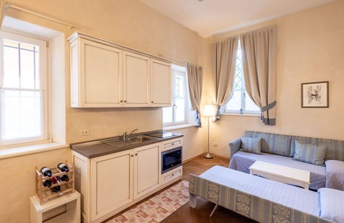 Strassoldo Apartment | Nice apartment for 4 guests with A/C, WIFI, TV and patio