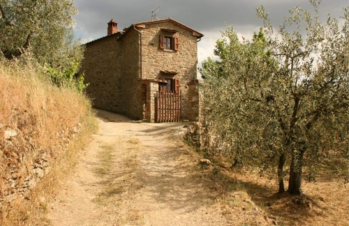 Montecchio Apartment | Nice apartment for 4 guests with TV, close to Cortona