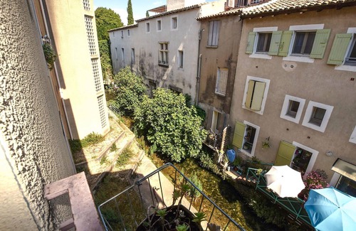 L'Isle-sur-la-Sorgue Apartment | Nice apartment in L'Isle-sur-la-Sorgue