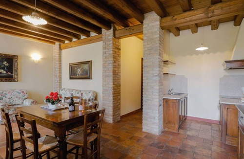 San Benedetto di Lugana Apartment | Nice apartment for 5 guests with WIFI, A/C, pool, TV and terrace