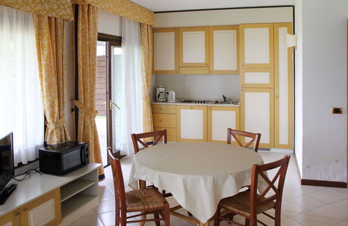 Monte House | Nice apartment in villa for 3 people with WIFI, A/C, pool, TV, terrace and parking