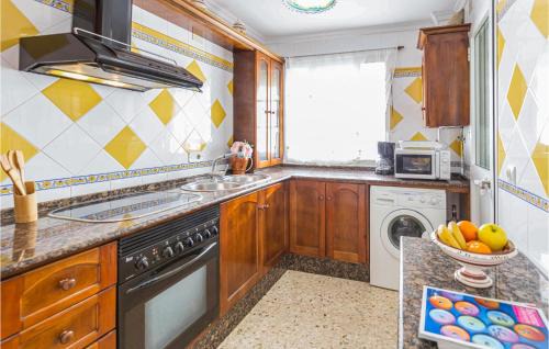 Conil de la Frontera City Center Apartment | Nice Apartment In Conil De La Frontera