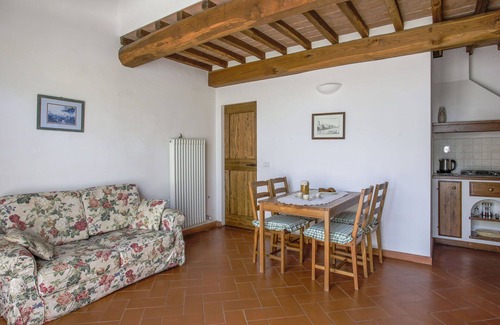 Sesto Fiorentino Villa | Nice apartment in villa for 3 people with WIFI, pool, TV, terrace and pets allowed