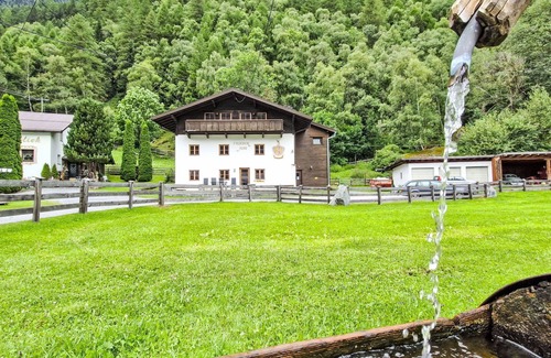 Runhof Apartment | Nice apartment for 3 people with WIFI, pool, TV, balcony and pets allowed