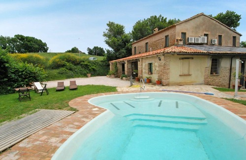 Granarola Apartment | Nice apartment for 2 guests with WIFI, A/C, pool, TV, patio and pets allowed
