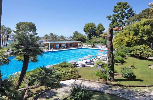 Sanremo Apartment | Nice apartment for 2 people with WIFI, A/C, pool and balcony