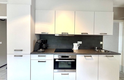 Oostkapelle Apartment | Nice apartment for 20 guests with WIFI, TV, terrace and parking