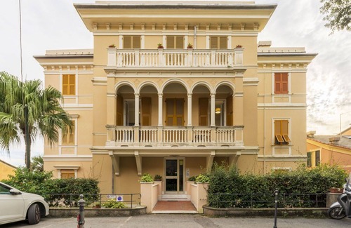 Bogliasco Apartment | Nice apartment for 3 people with WIFI, A/C, TV and balcony, close to Portofino
