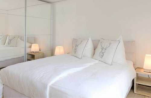 Sankt Moritz-Bad Apartment | Nice apartment for 4 guests with WIFI, TV, terrace, pets allowed, panoramic view and parking