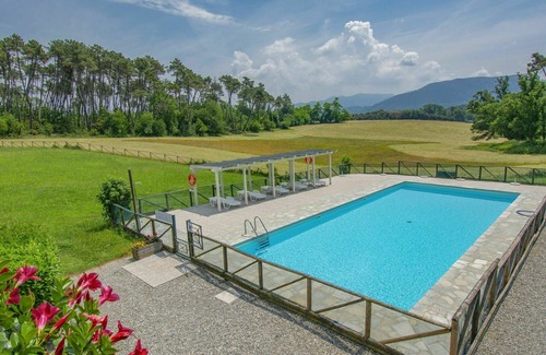 Vicopelago Apartment | Nice apartment for 4 guests with pool, A/C, TV, patio, pets allowed and panoramic view