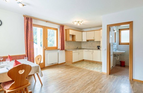 Solda Apartment | Nice apartment for 6 people with WIFI, TV, terrace, pets allowed and panoramic view