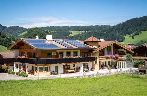 Niederau Apartment | Nice apartment for 3 people with WIFI, TV and balcony
