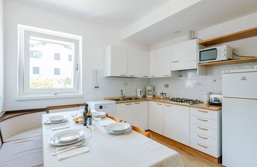 Caldonazzo Apartment | Nice apartment for 4 people with WIFI, TV, patio and pets allowed