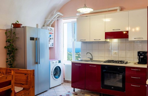 Castellaro Apartment | Nice apartment for 4 people with WIFI and pets allowed
