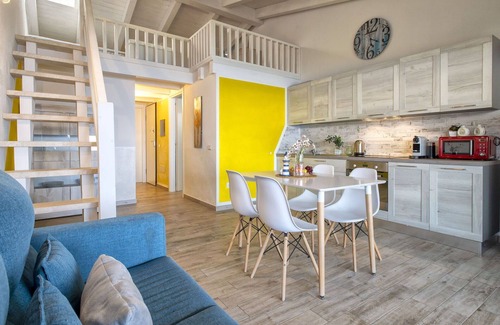 La Ciaccia Apartment | Nice apartment for 4 guests with A/C, TV, patio and pets allowed