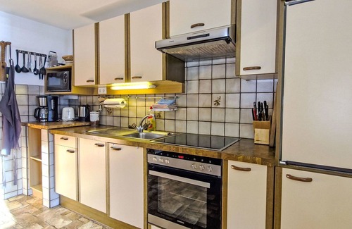 Kaunertal Villa | Nice apartment in villa for 4 people with WIFI, TV, patio and pets allowed