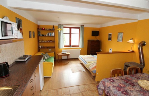 Mala Skala Villa | Nice apartment in villa for 6 guests with WIFI, TV, patio and parking