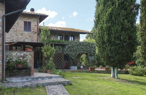 Terricciola House | Nice apartment in villa for 4 people with WIFI, pool, terrace and pets allowed