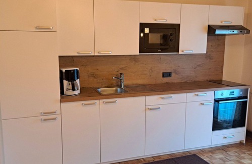 Oberwang Villa | Nice apartment in villa for 5 people with WIFI, TV and balcony