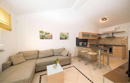 Vidalici Apartment | Nice Apartment In Vidalici