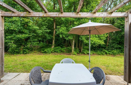 Saumur House | Nice apartment in villa for 6 guests with internet, pool, TV, terrace and pets allowed