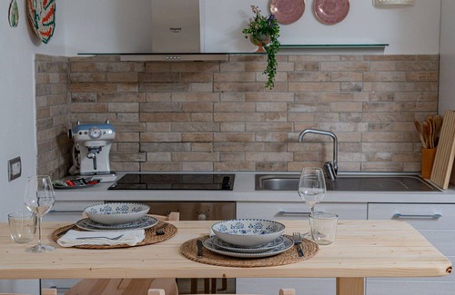 Eden Beach Villa | Nice apartment in villa for 11 people with WIFI, A/C, pool, TV, patio and pets allowed