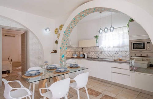 Eden Beach Villa | Nice apartment in villa for 11 people with WIFI, A/C, pool, TV, patio and pets allowed