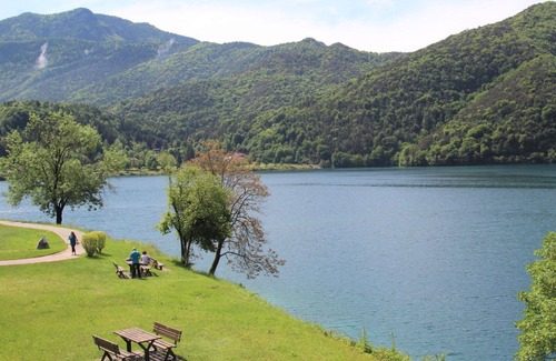 Molina di Ledro Apartment | Nice apartment for 4 guests with WIFI, TV, terrace and parking